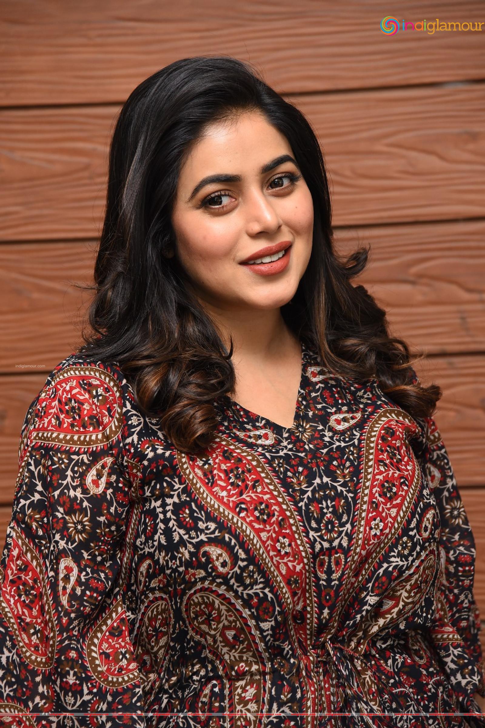 Shamna Kasim Actress hd photo
