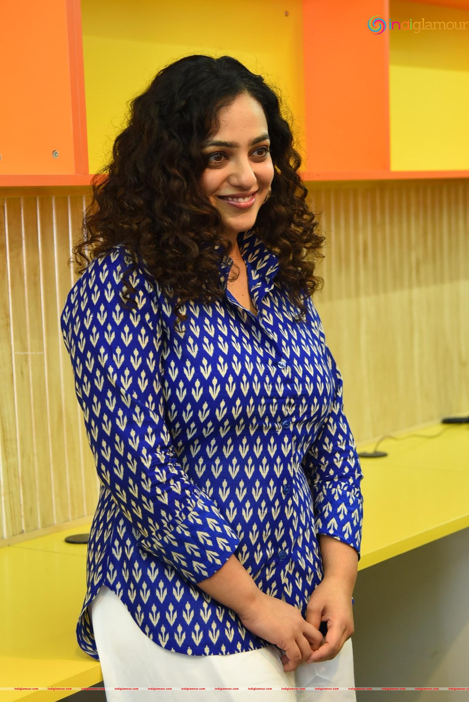 Nithya Menen Actress hd photo