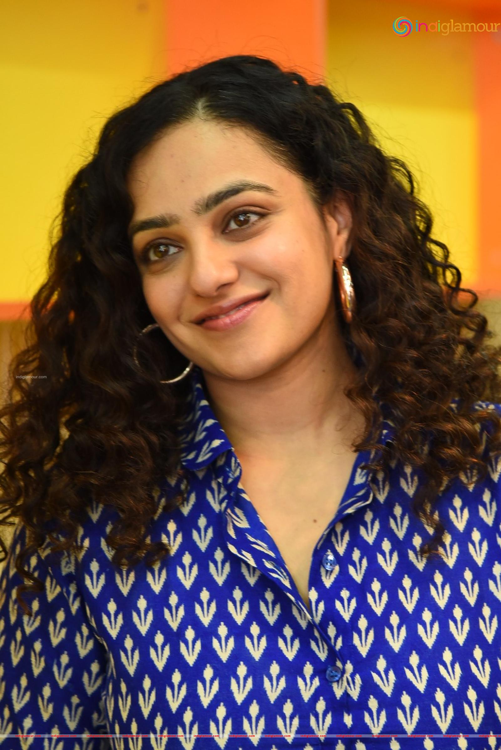 Nithya Menen Actress hd photo