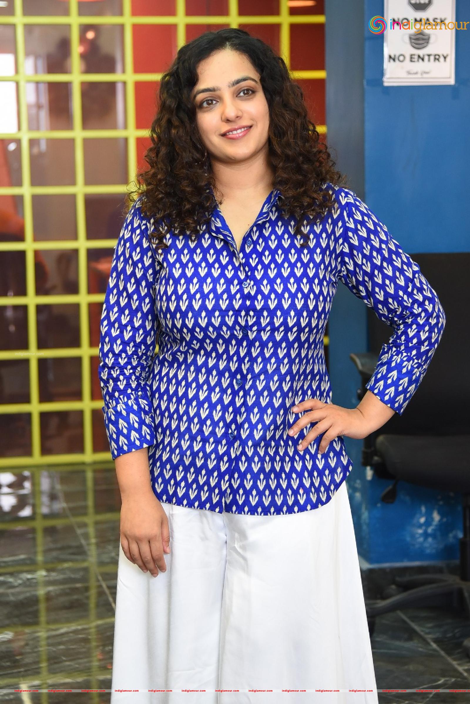 Nithya Menen Actress hd photo