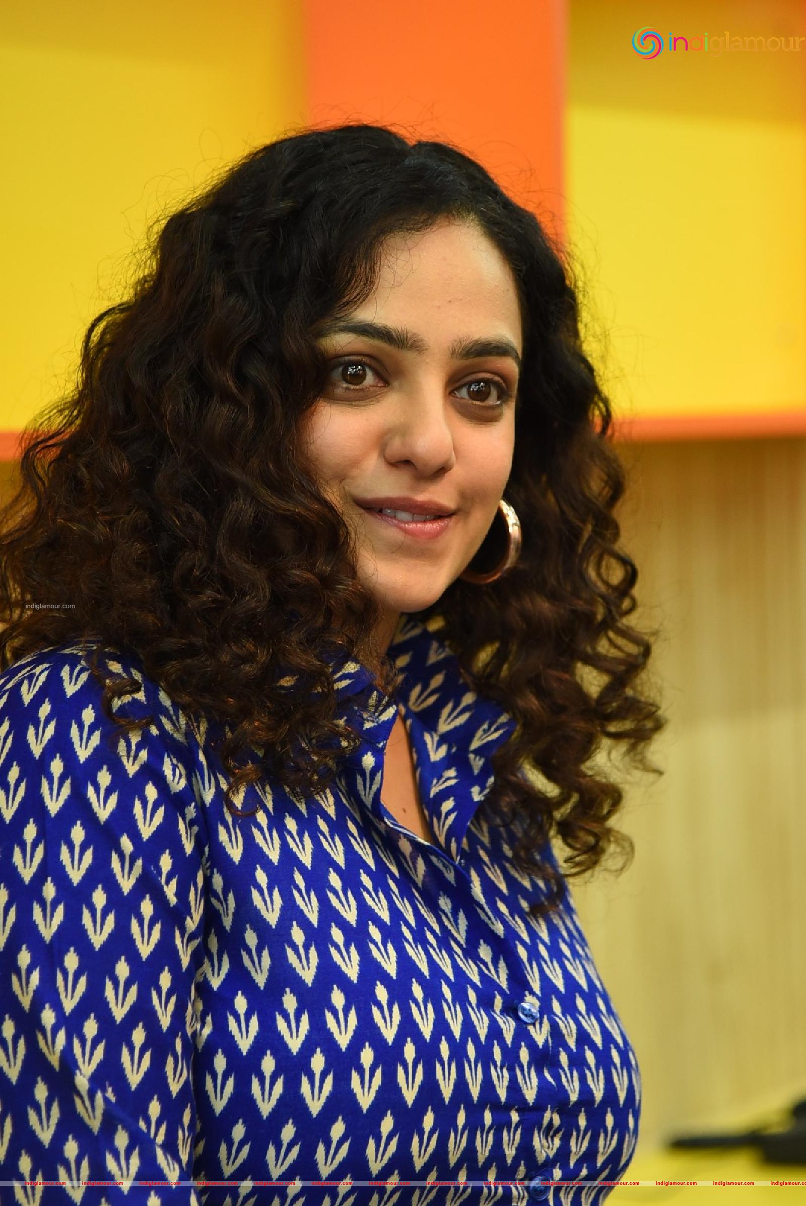 Nithya Menen Actress hd photo