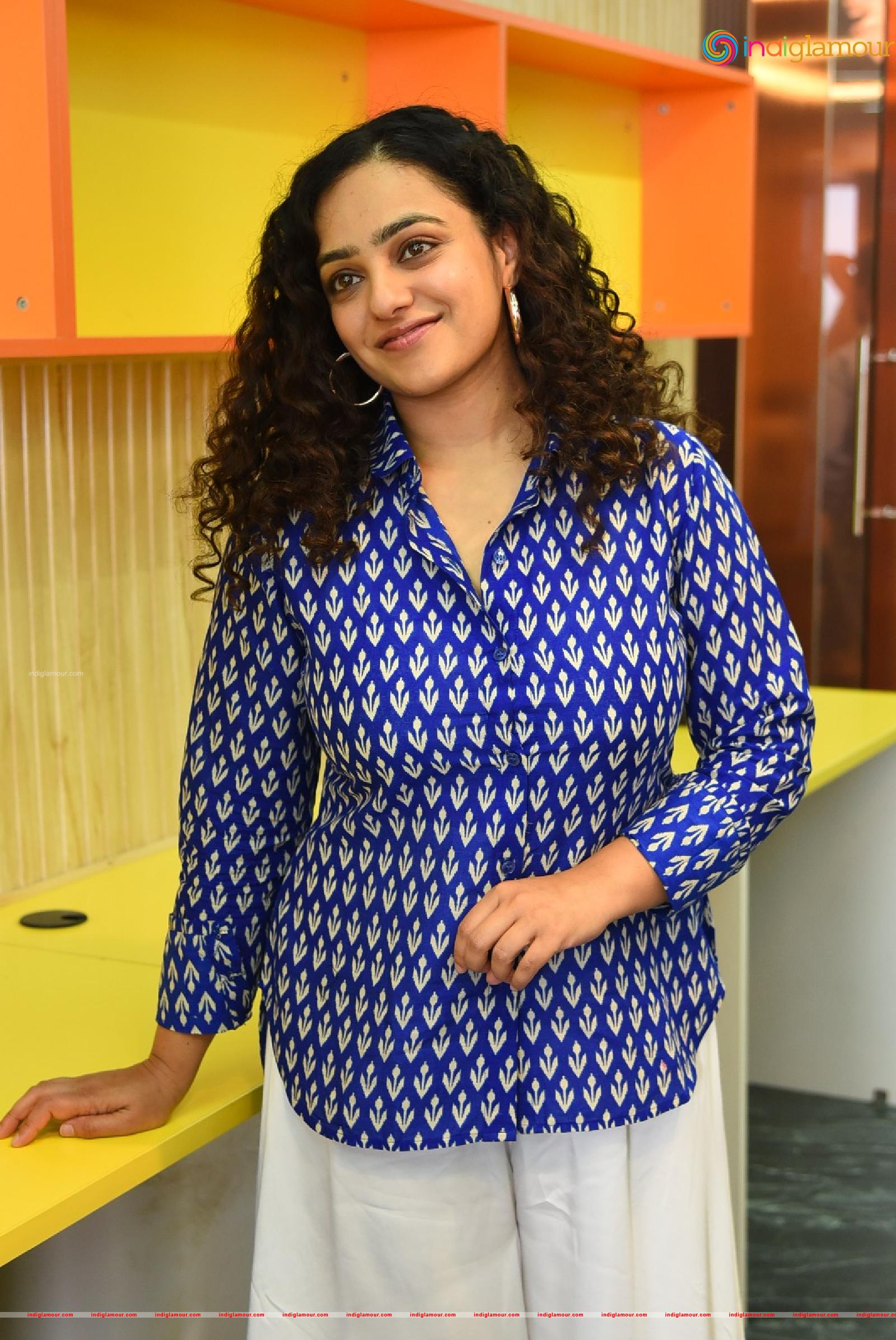 Nithya Menen Actress hd photo