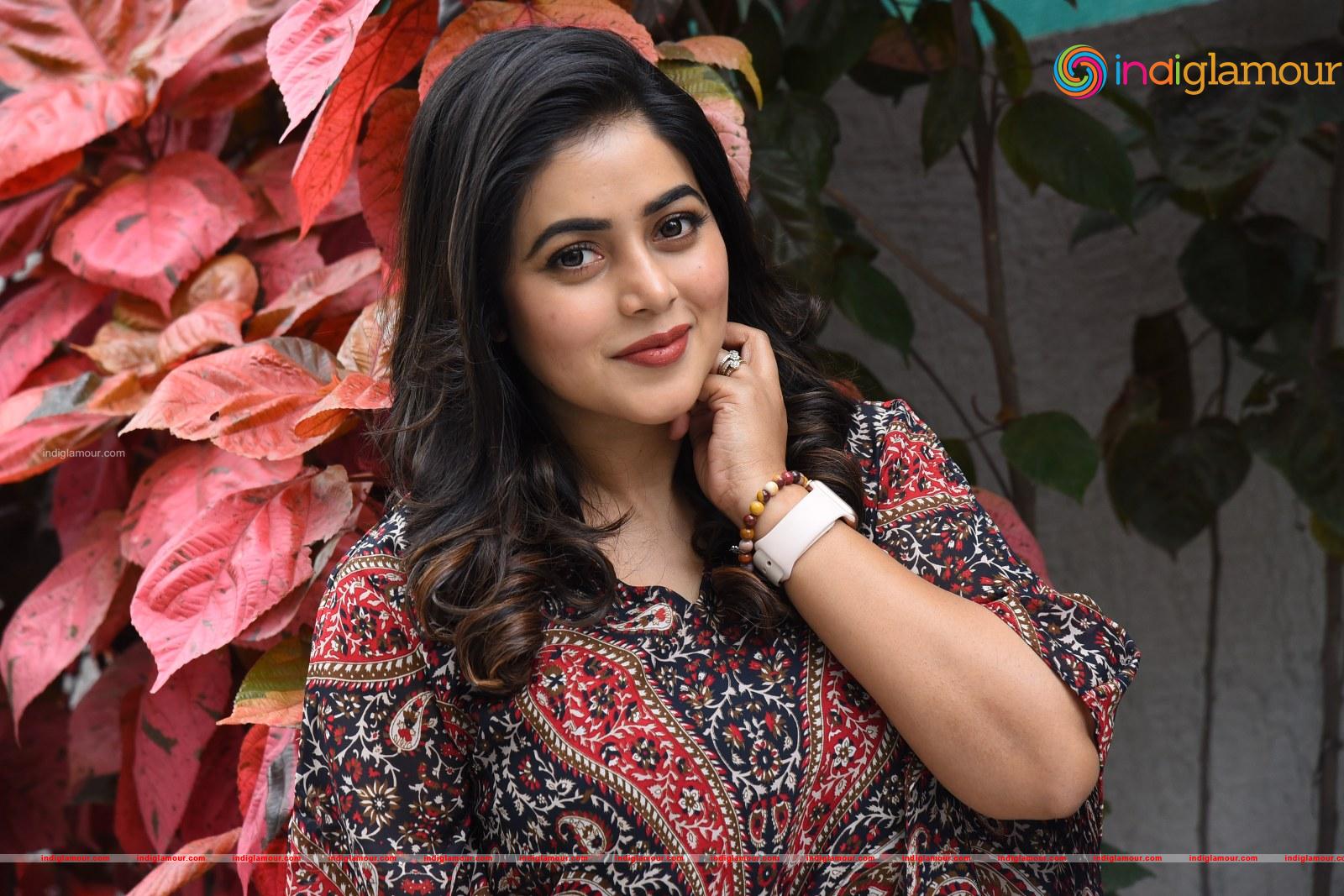 Shamna Kasim Actress hd photo