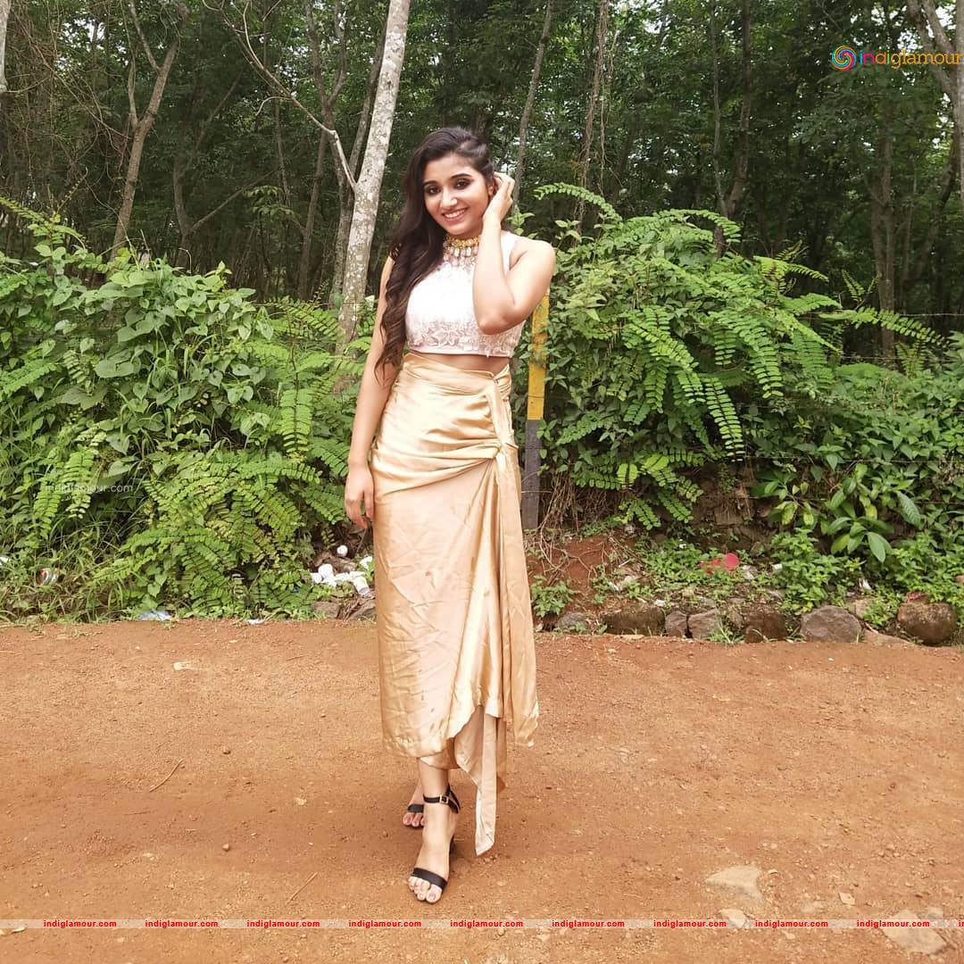 Mirnaa Actress hd photo