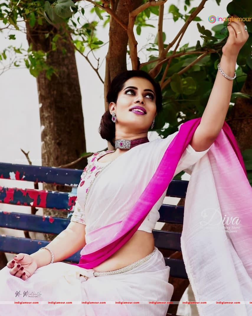 Remya Panickar Actress hd photo