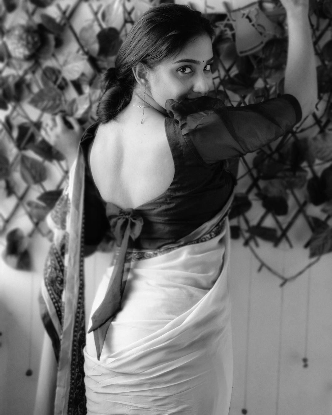 Aditi Ravi Actress hd photo