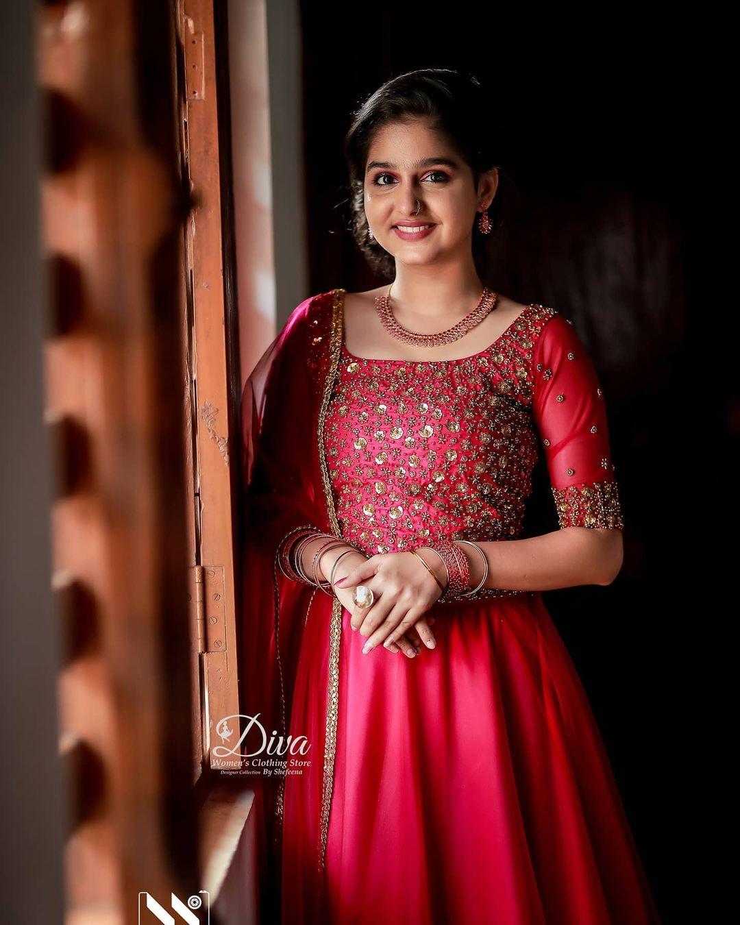 Anaswara Rajan Actress hd photo