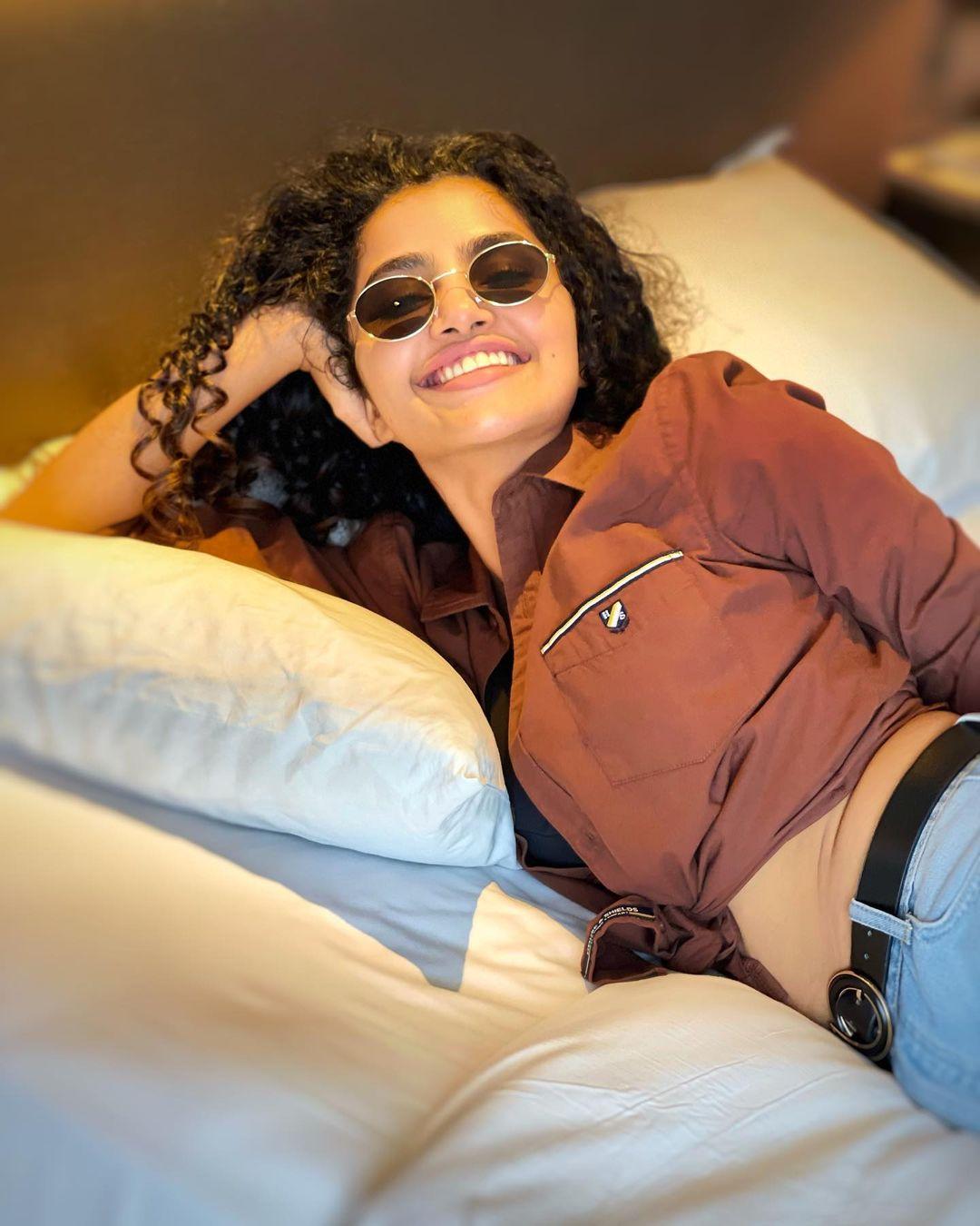 Anupama Parameswaran Actress hd photo