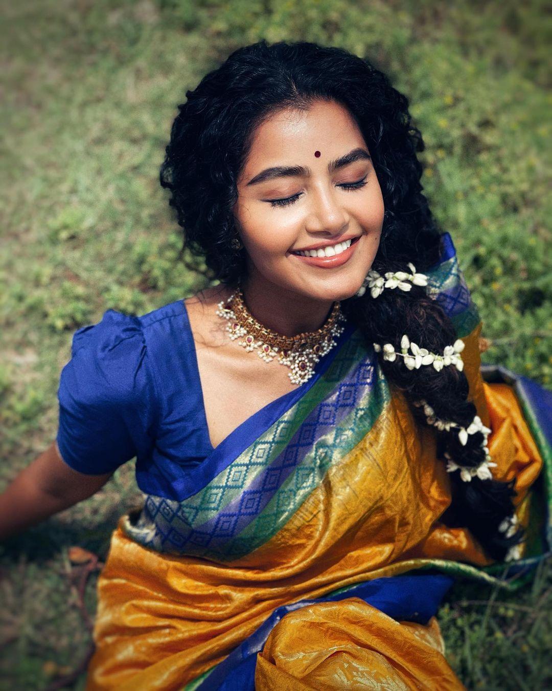 Anupama Parameswaran Actress hd photo