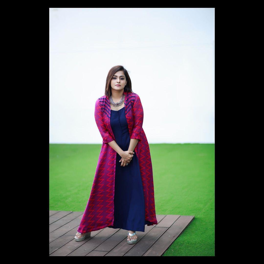 Ramya Nambessan Actress hd photo