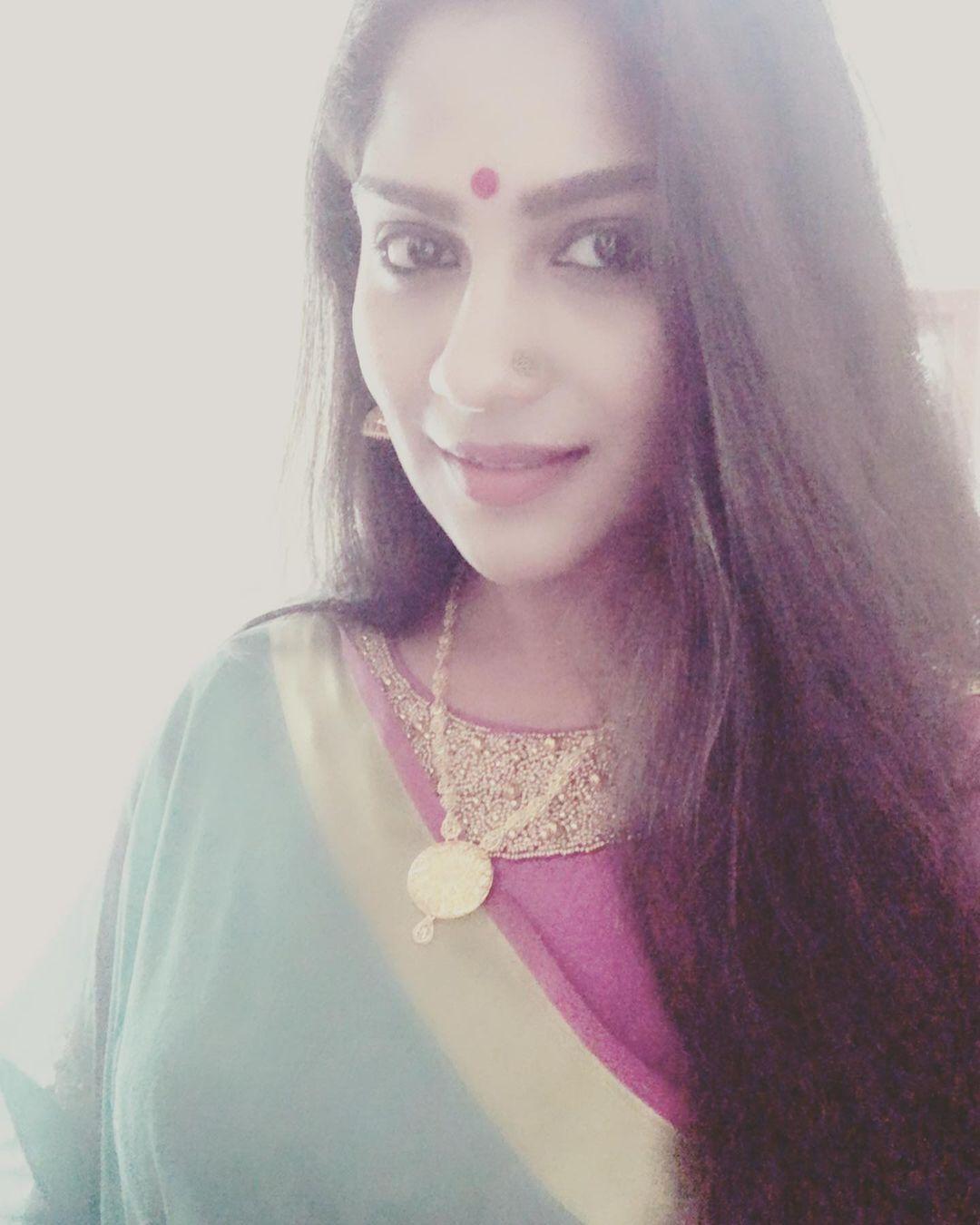Swasika Actress hd photo