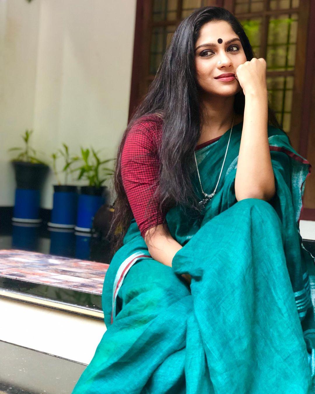 Swasika Actress hd photo