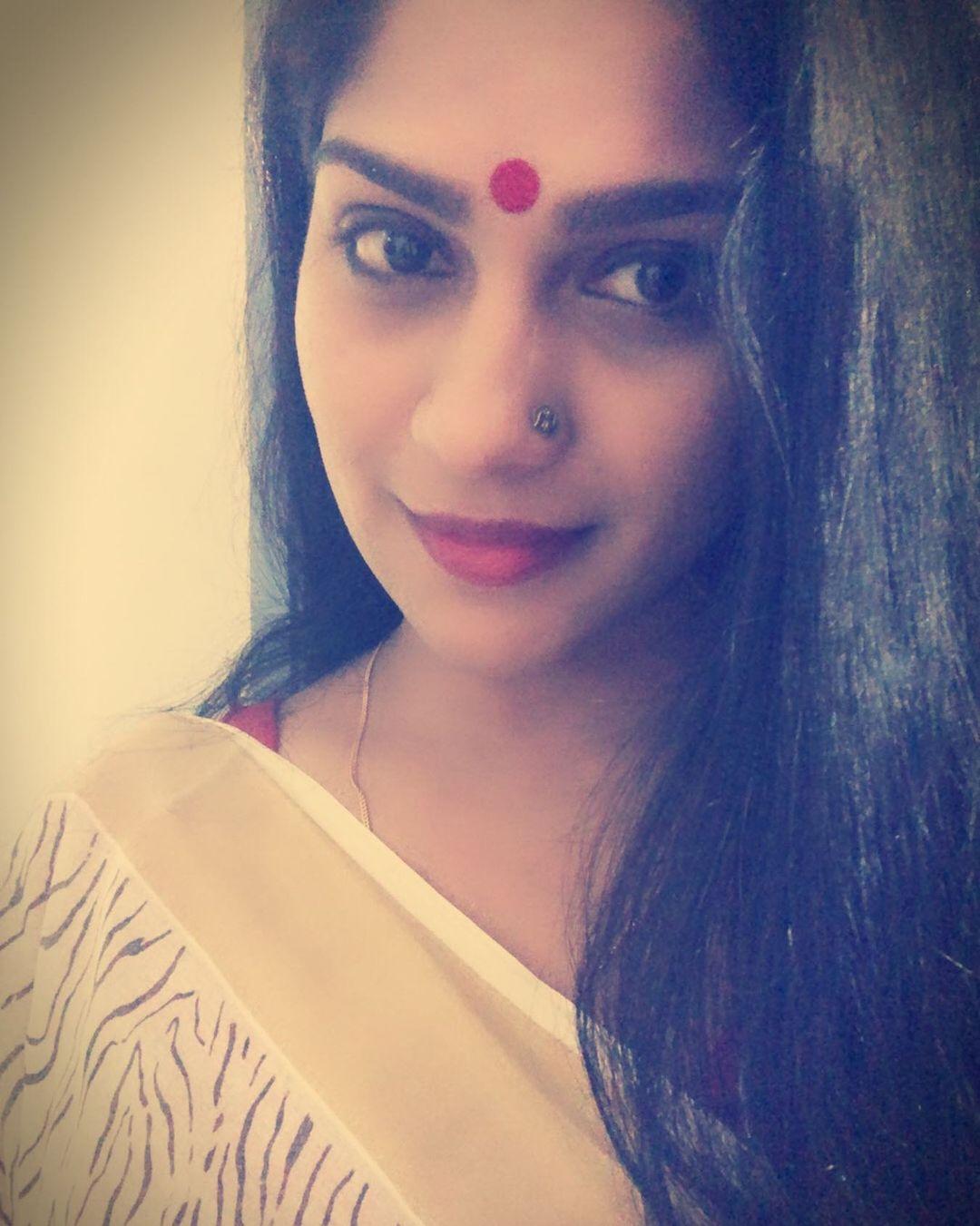 Swasika Actress hd photo
