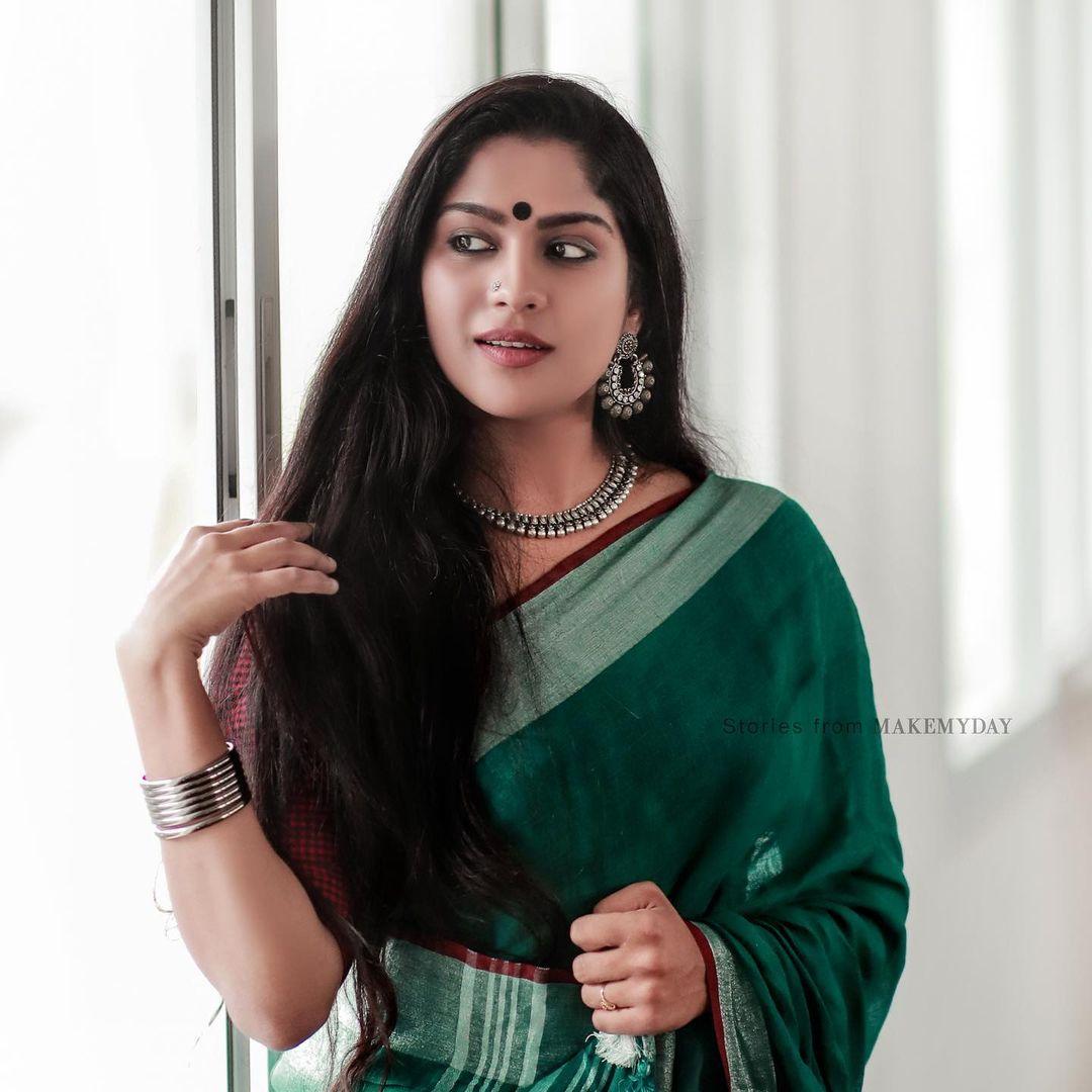 Swasika Actress hd photo