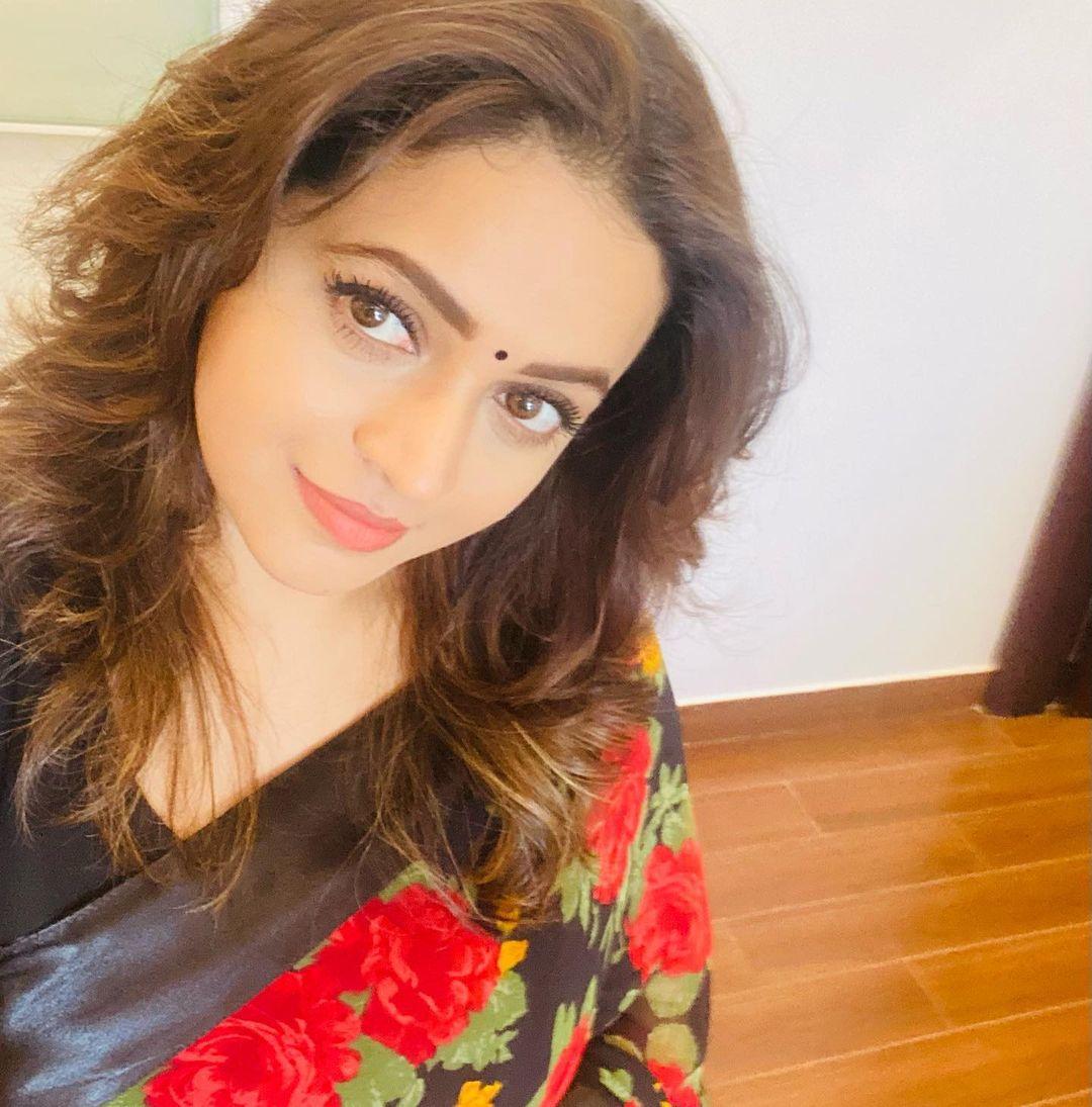 Bhavana Menon Actress hd photo