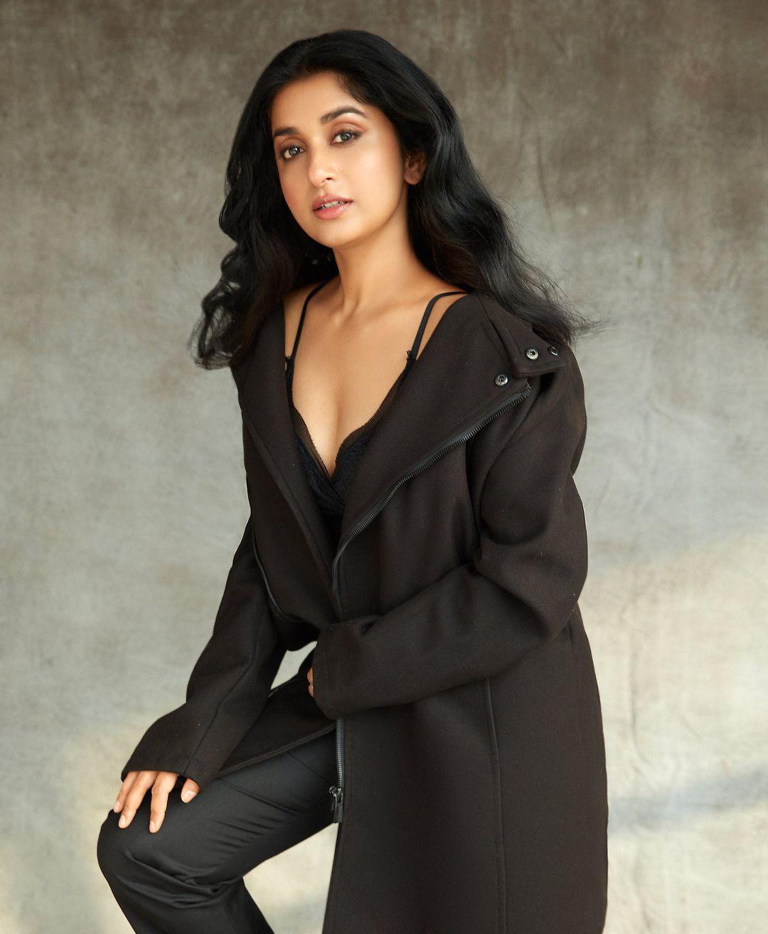 Meera Jasmine Actress hd photo