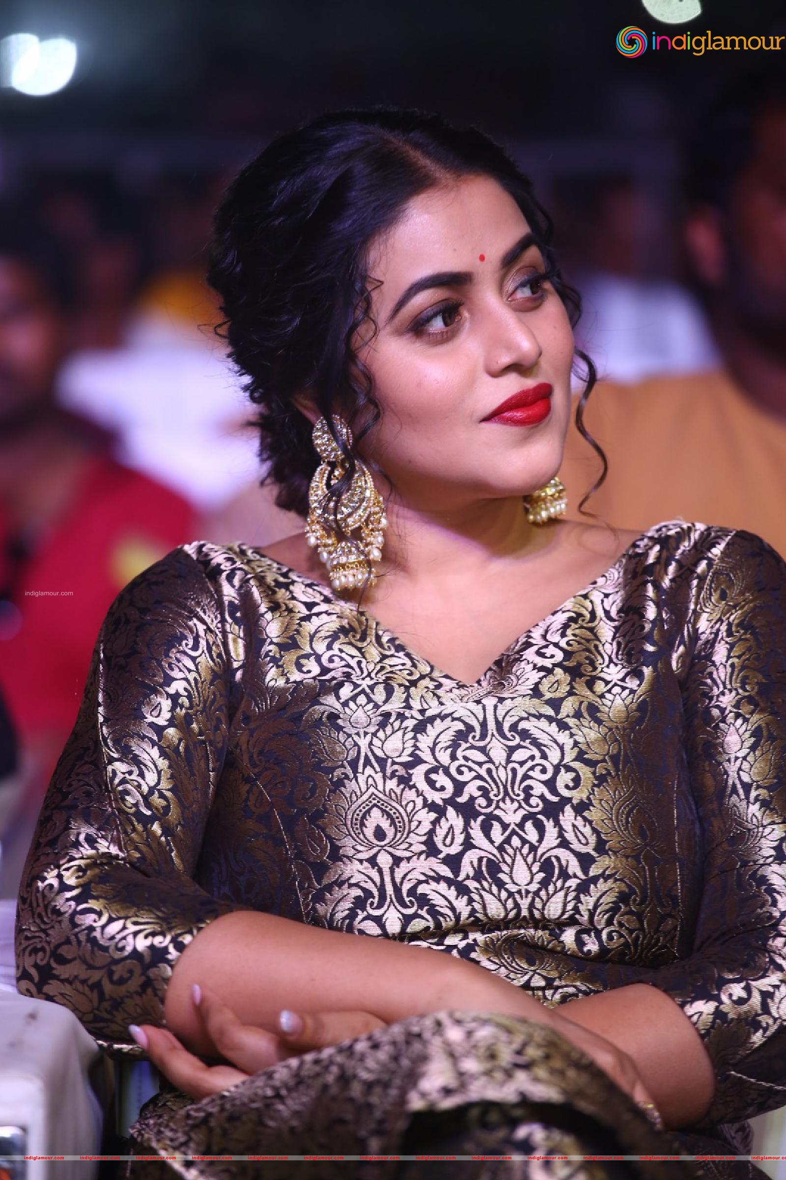 Shamna Kasim Actress hd photo