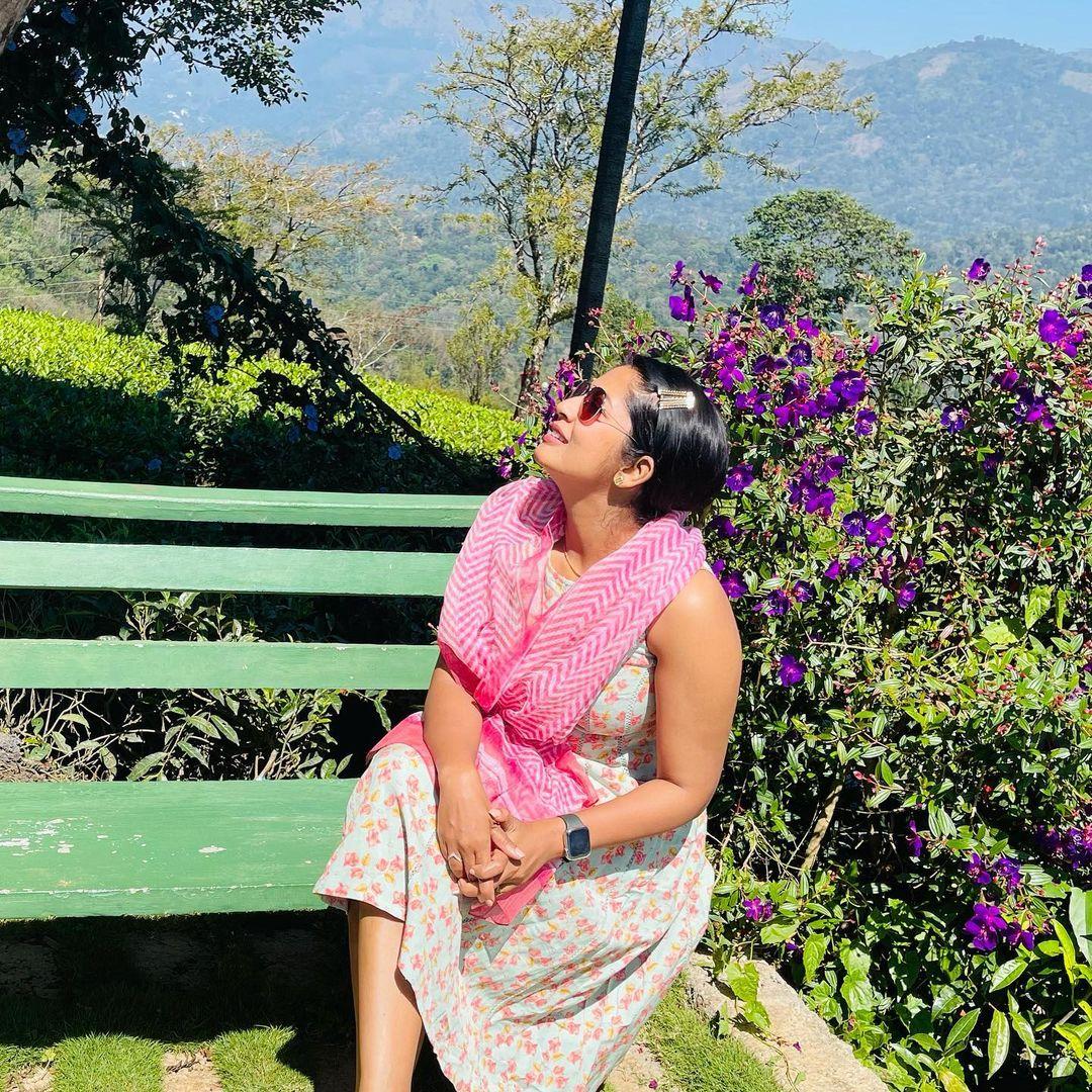 Navya Nair Actress hd photo