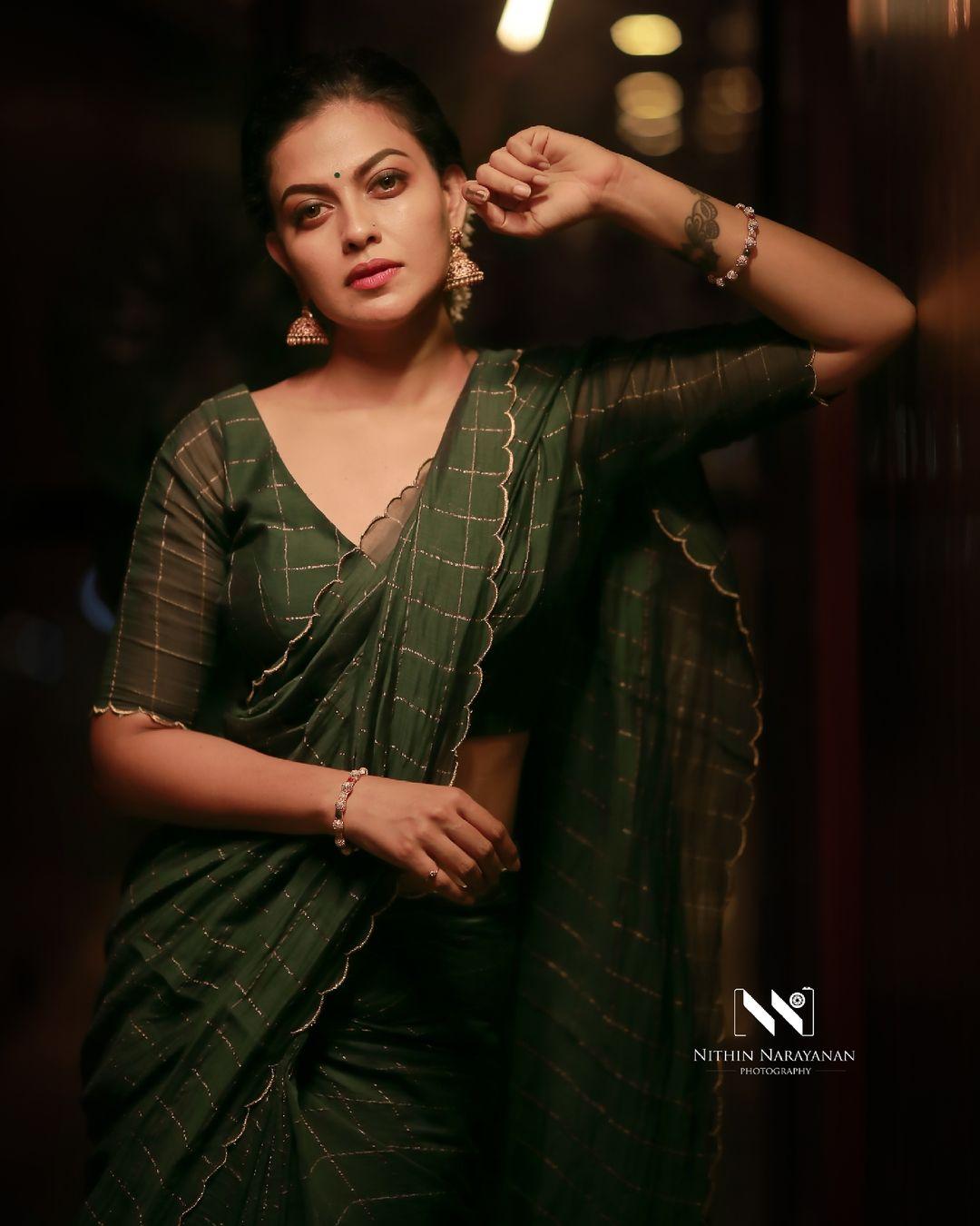 Anusree Actress hd photo