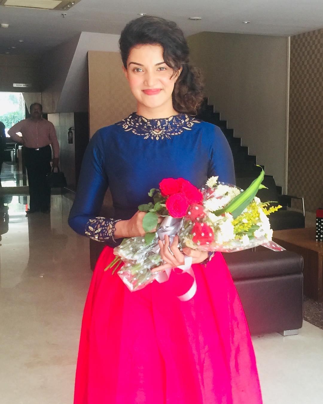 Honey Rose Actress hd photo