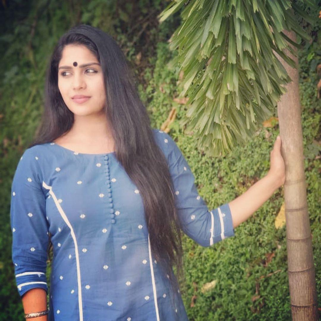 Swasika Actress hd photo