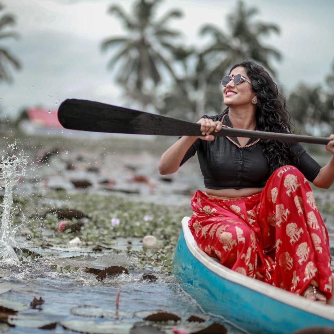 Swasika Actress hd photo