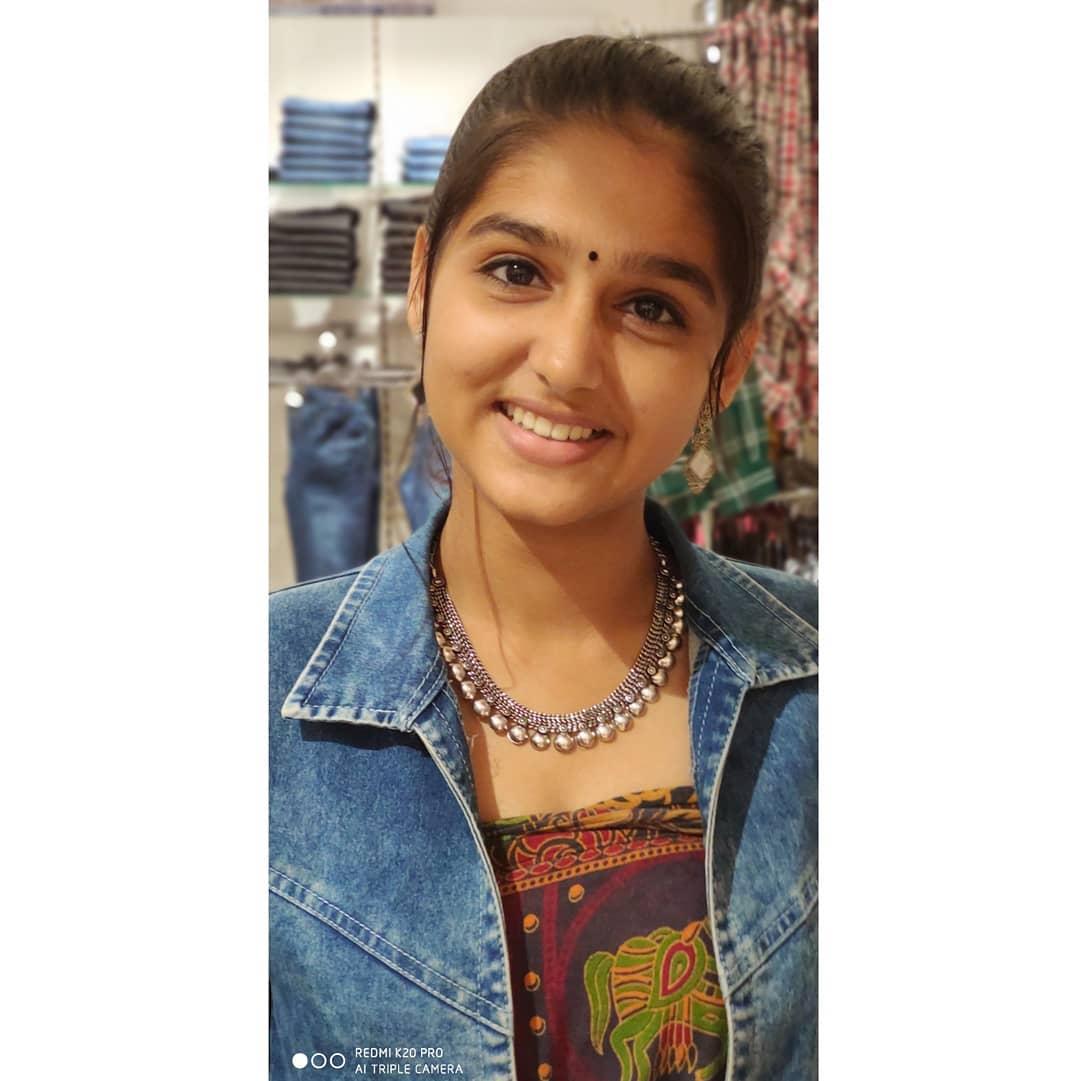 Anaswara Rajan Actress hd photo