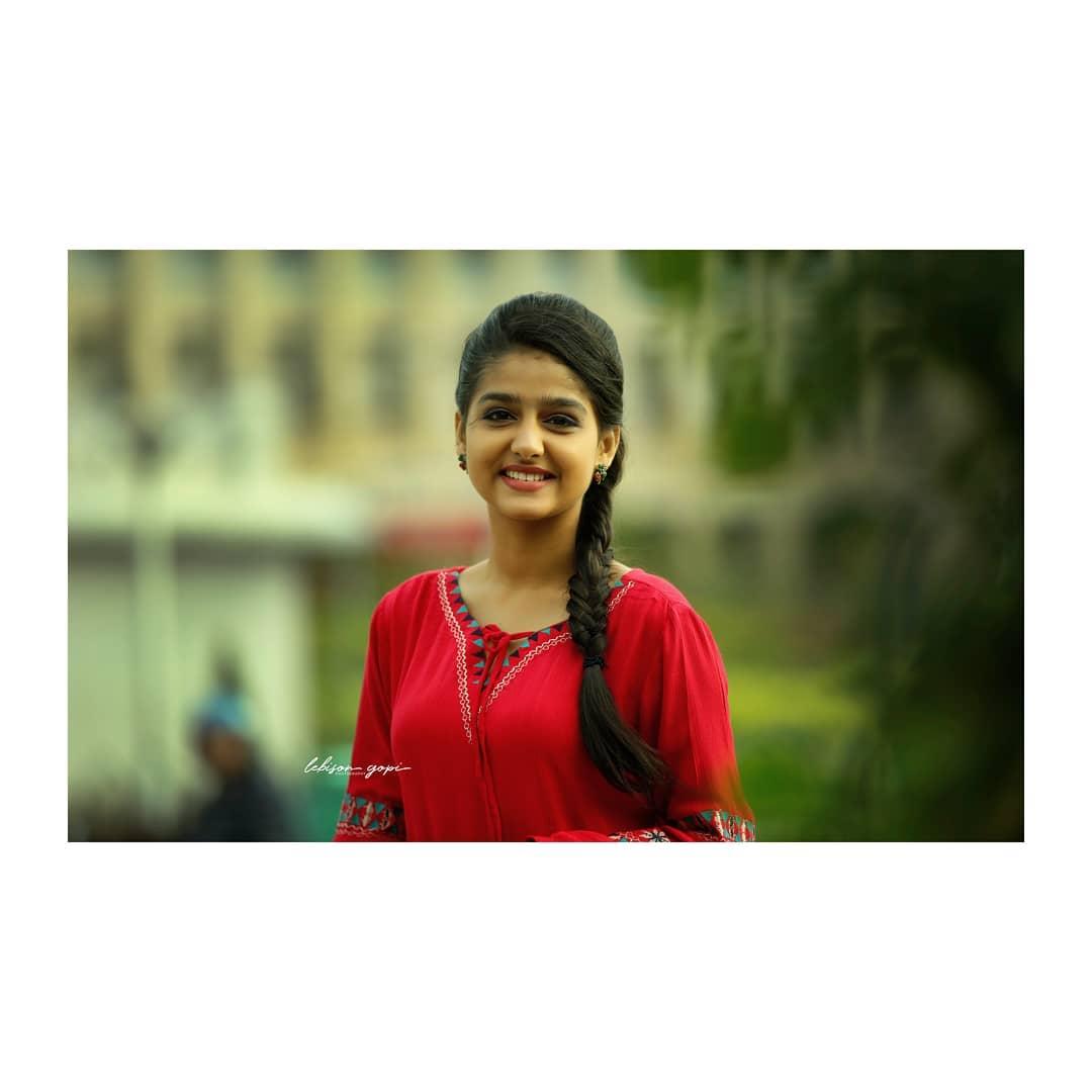 Anaswara Rajan Actress hd photo