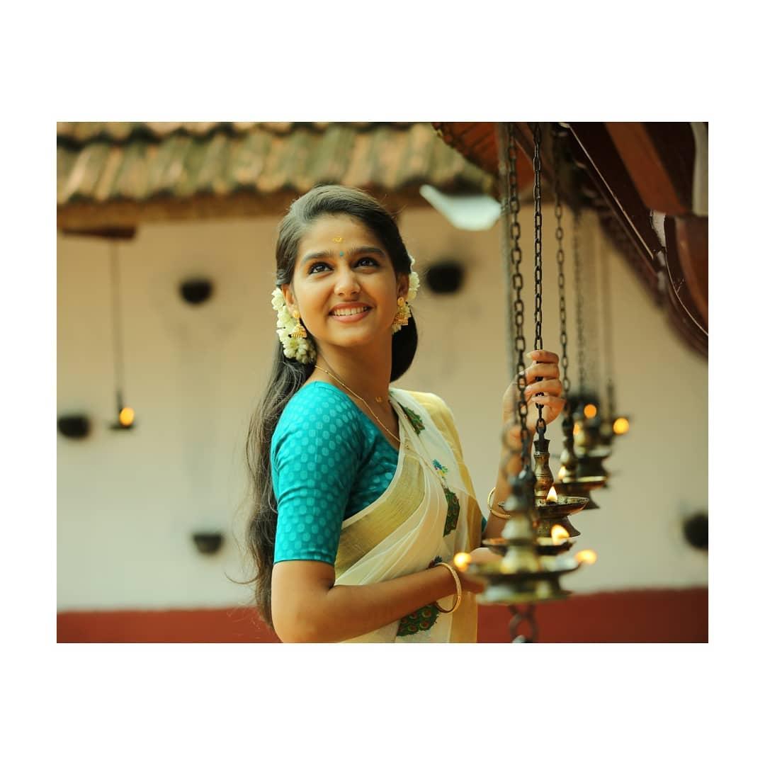 Anaswara Rajan Actress hd photo