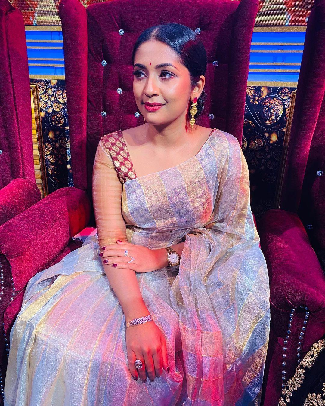 Navya Nair Actress hd photo