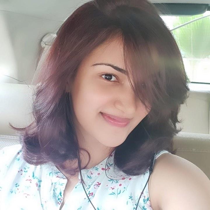 Honey Rose Actress hd photo