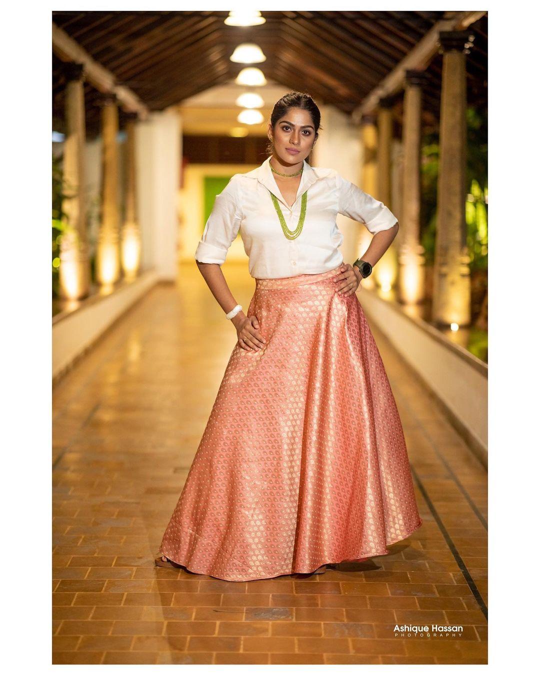 Swasika Actress hd photo