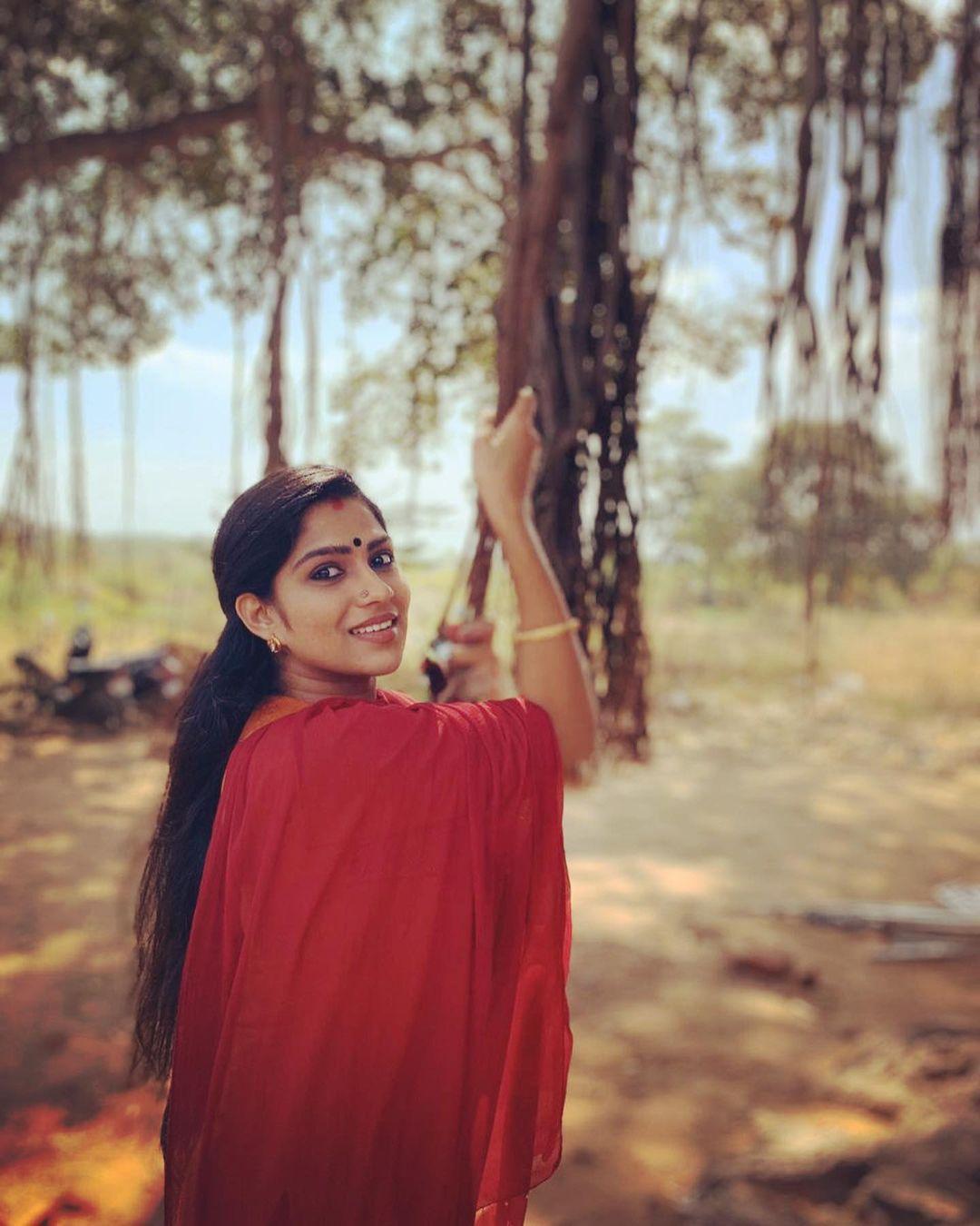 Swasika Actress hd photo