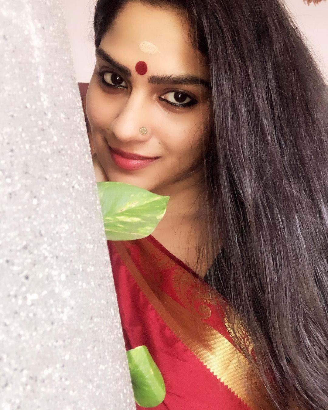 Swasika Actress hd photo
