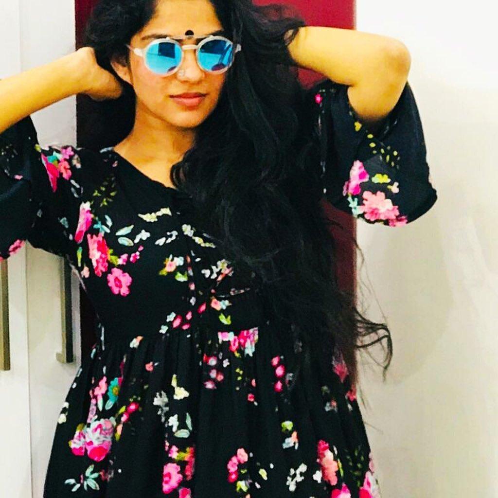 Swasika Actress hd photo