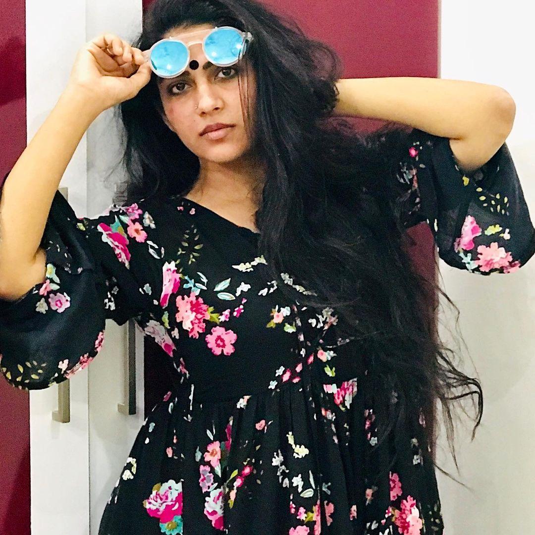 Swasika Actress hd photo