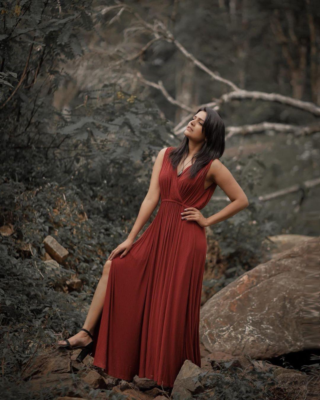 Divya Pillai Actress hd photo
