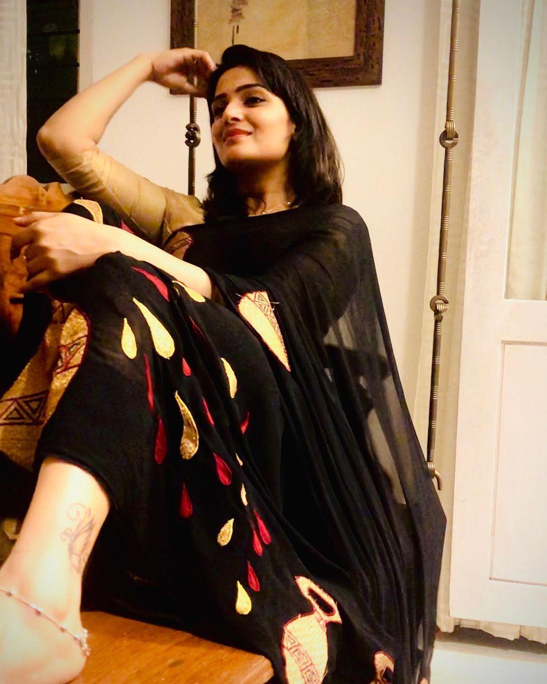 Divya Pillai Actress hd photo