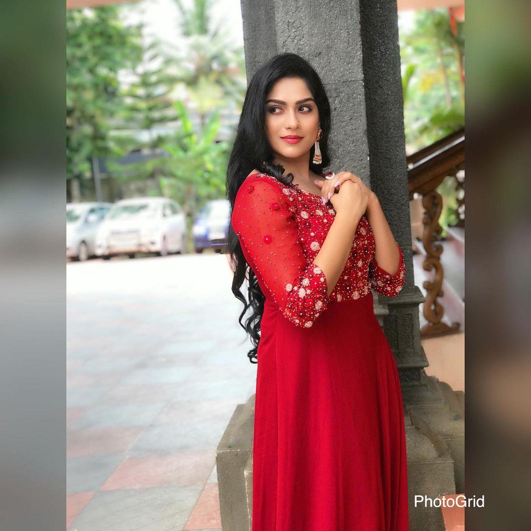 Swasika Actress hd photo