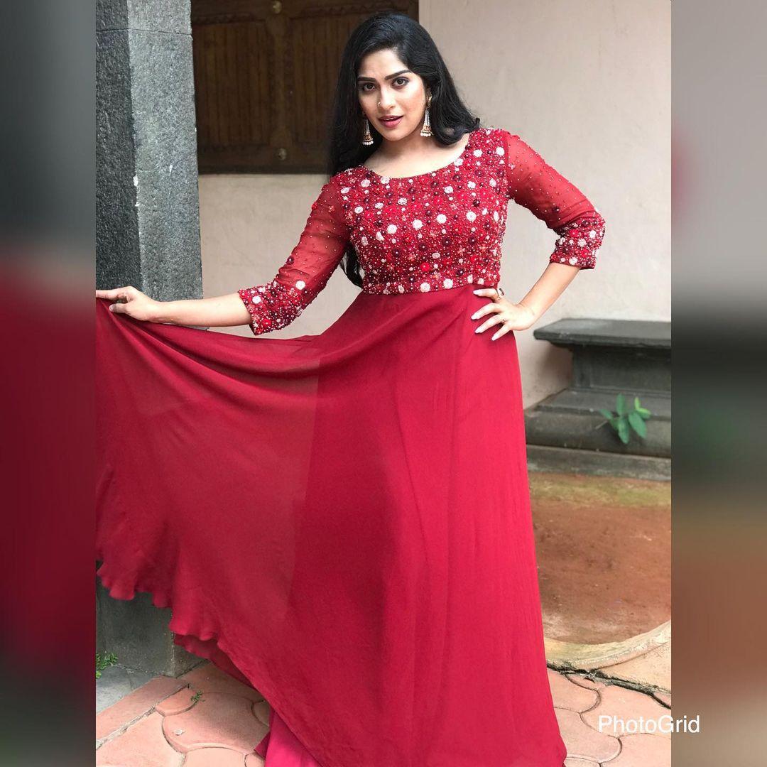Swasika Actress hd photo