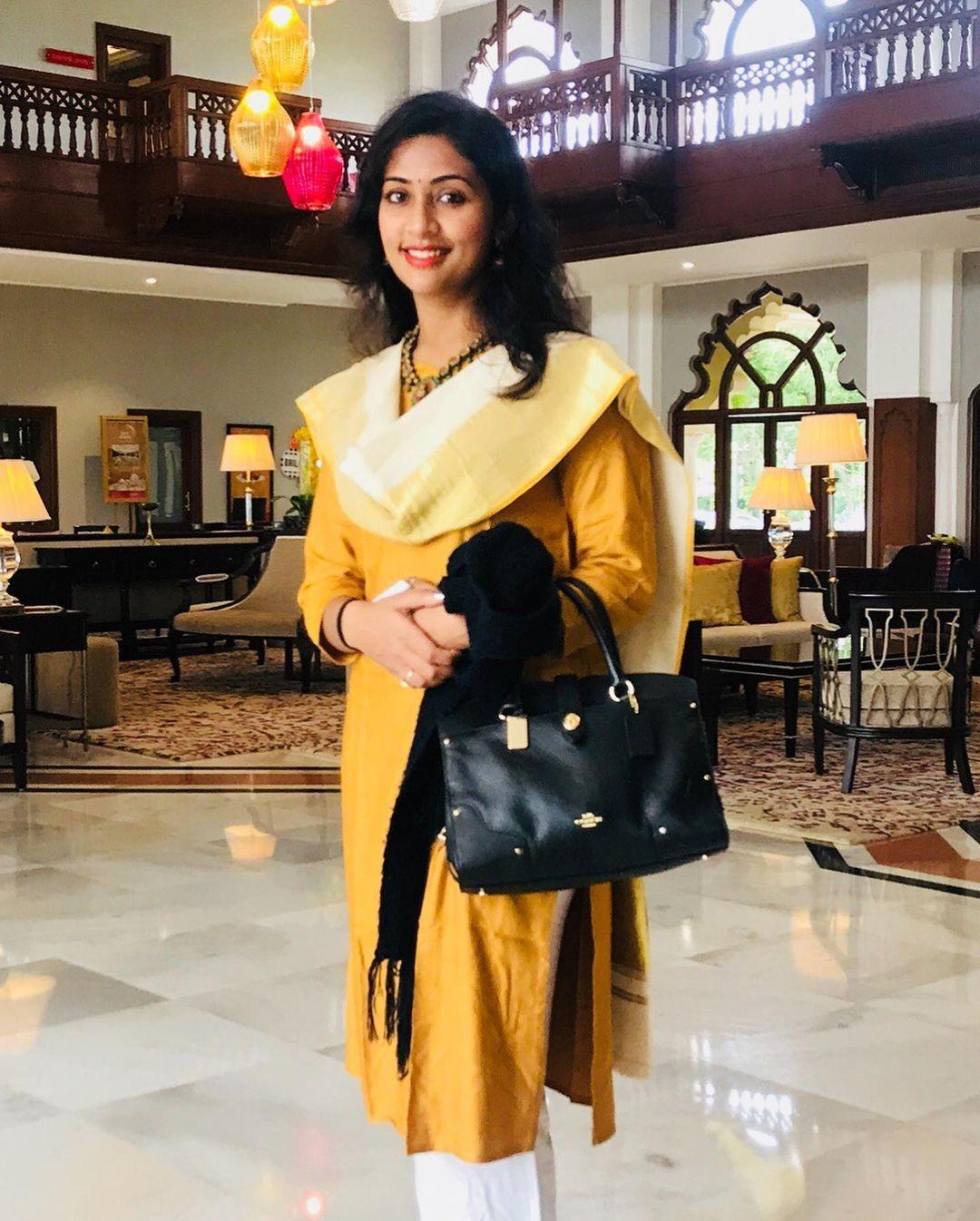 Navya Nair Actress hd photo