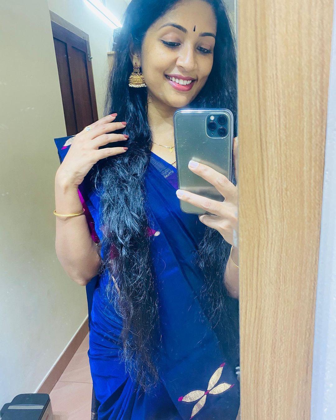 Navya Nair Actress hd photo