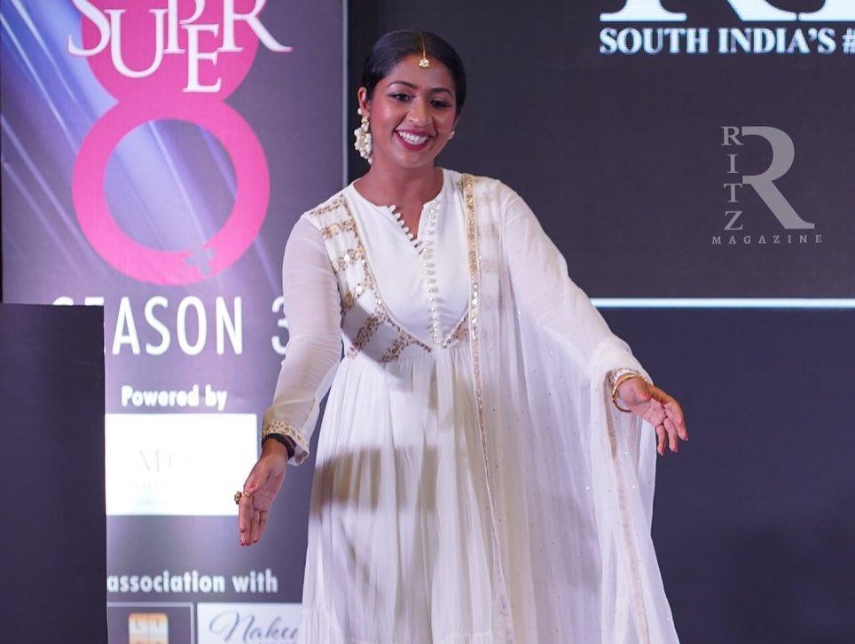 Navya Nair Actress hd photo