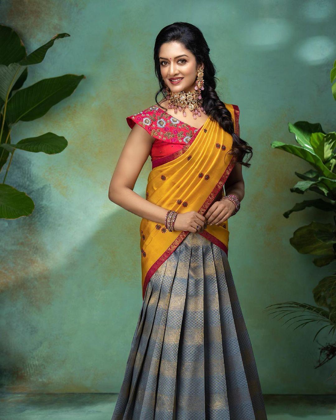 Vimala Raman Actress hd photo