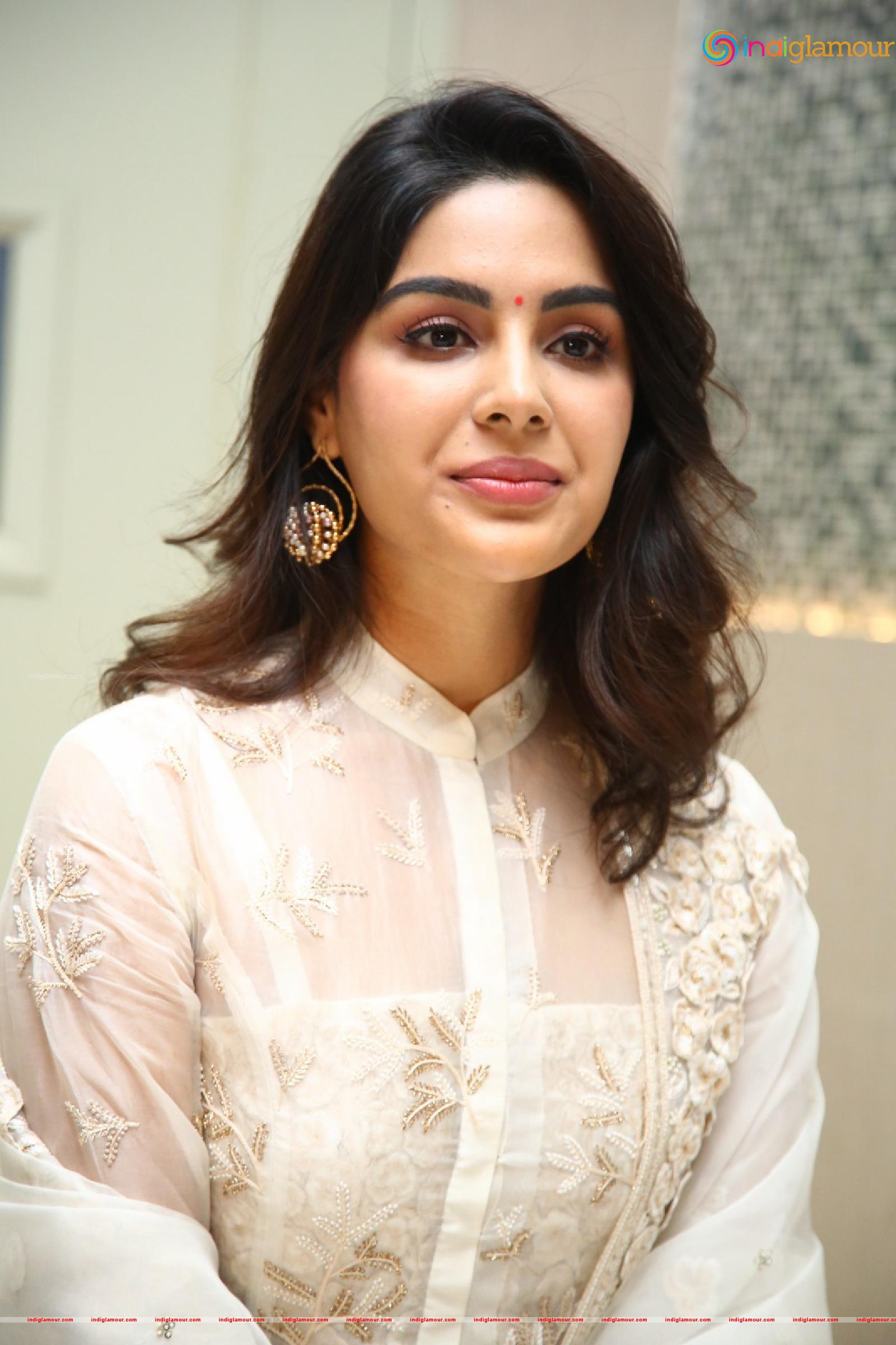 Samyuktha Menon Actress hd photo
