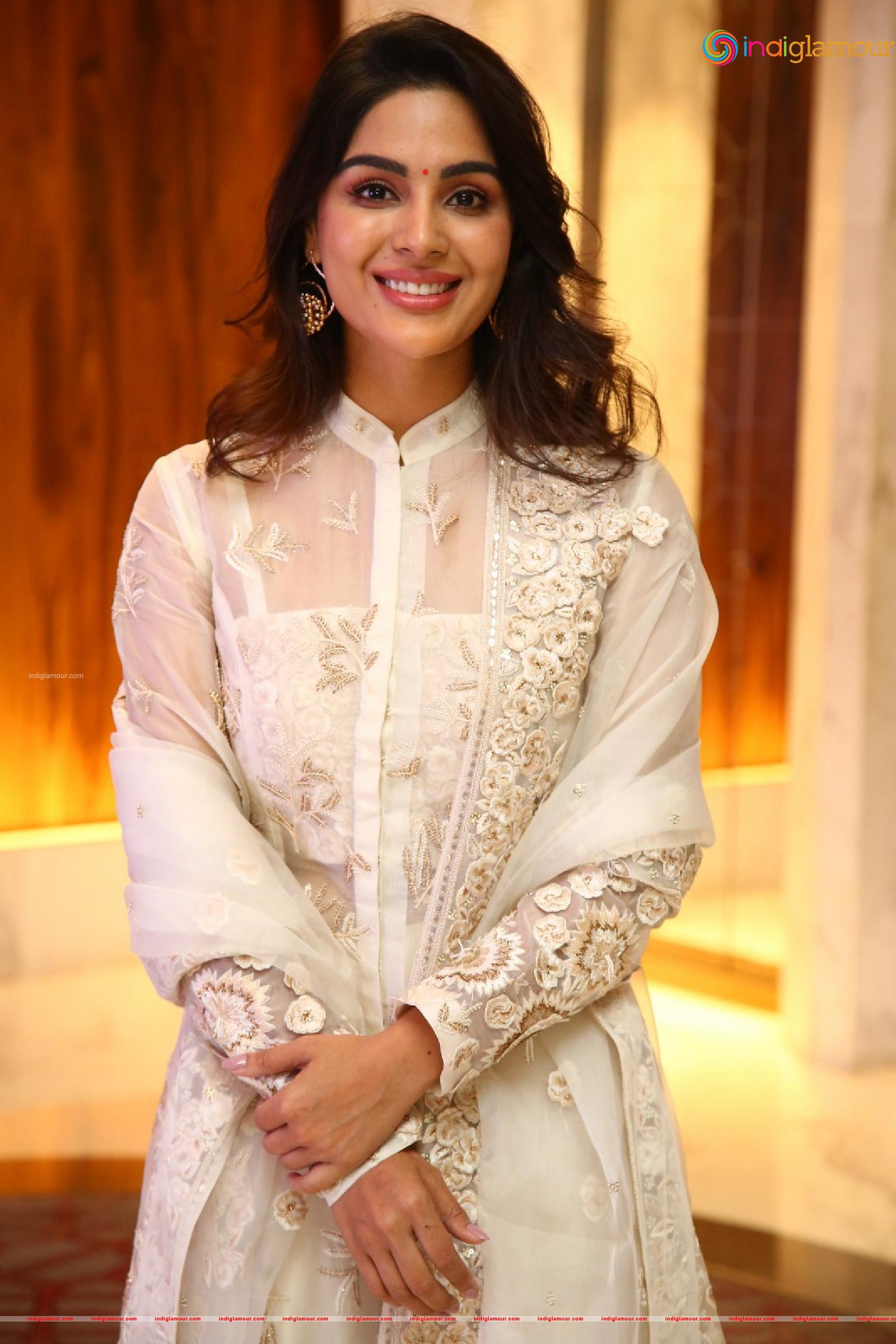 Samyuktha Menon Actress hd photo