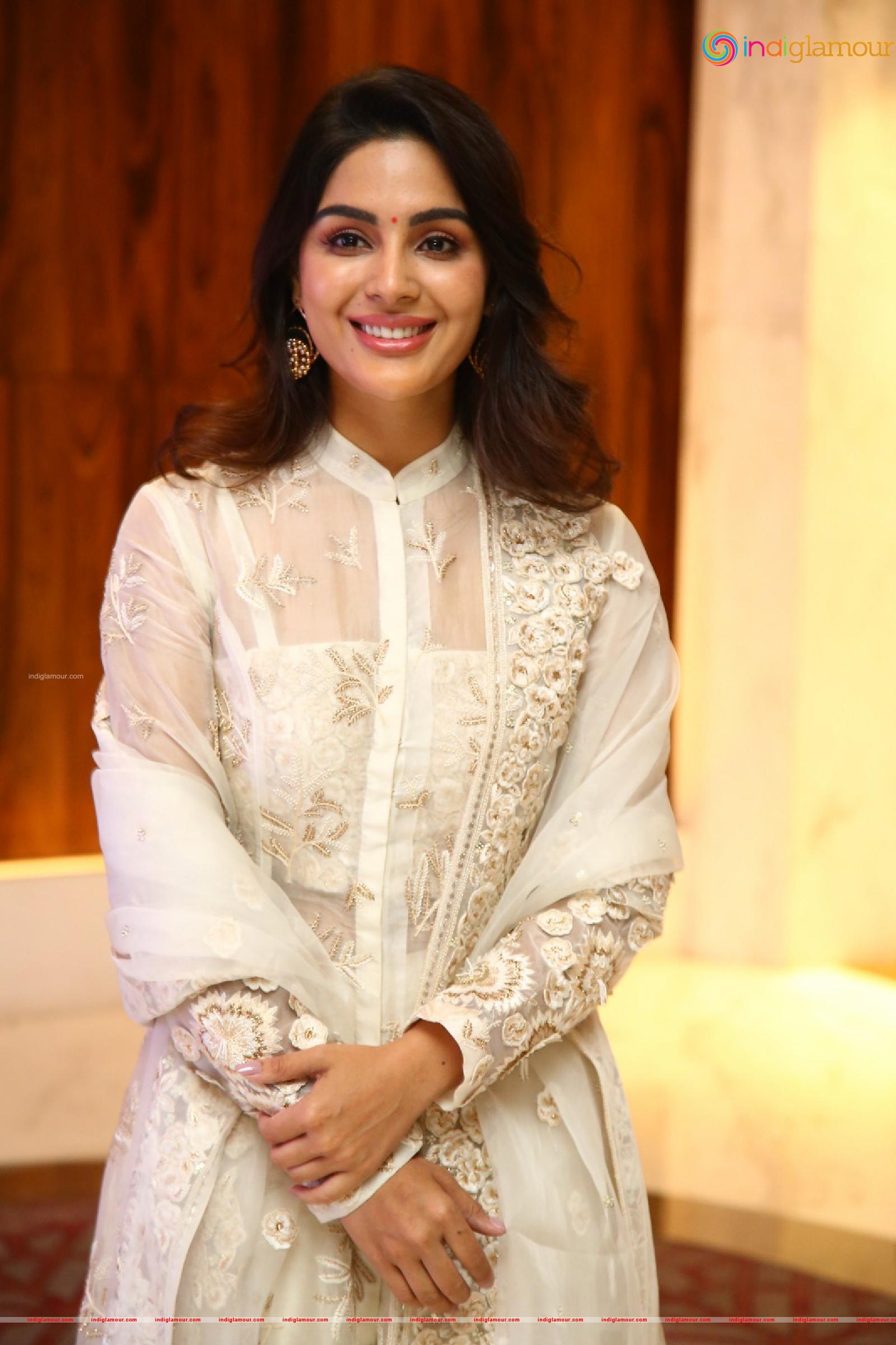 Samyuktha Menon Actress hd photo