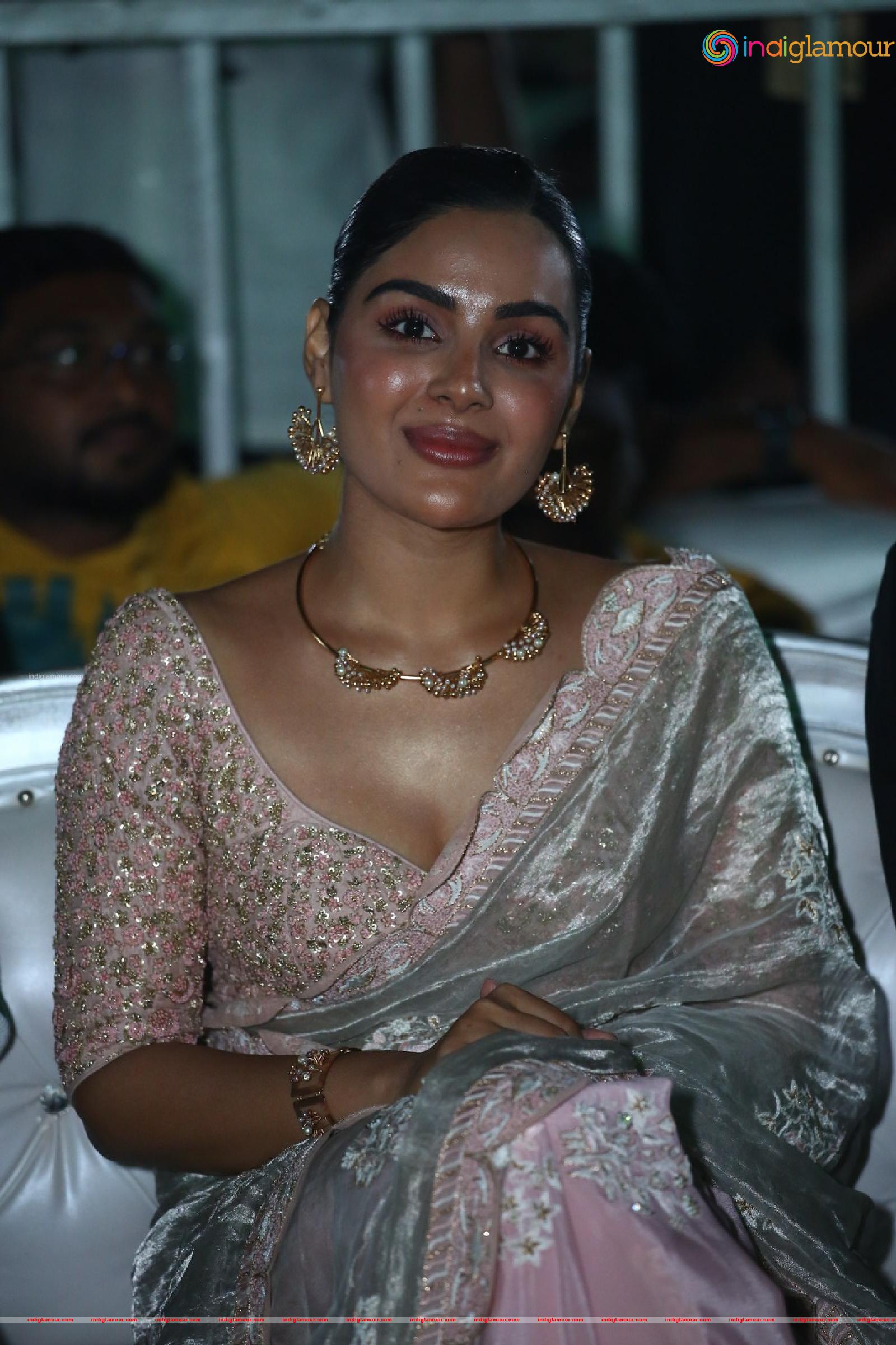 Samyuktha Menon Actress hd photo