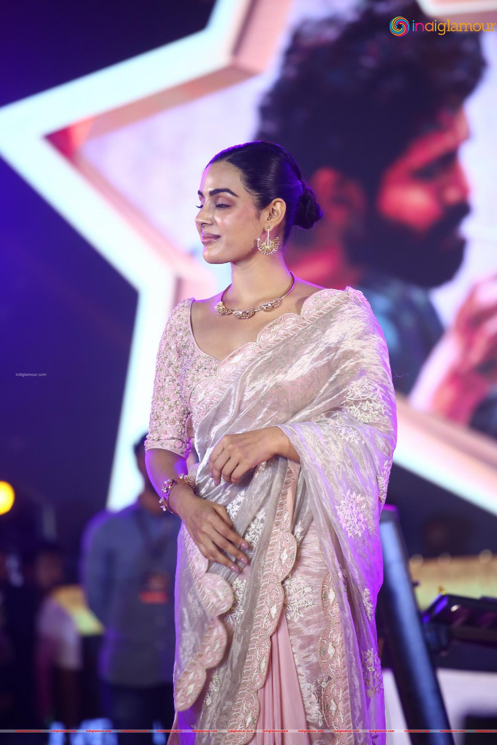 Samyuktha Menon Actress hd photo