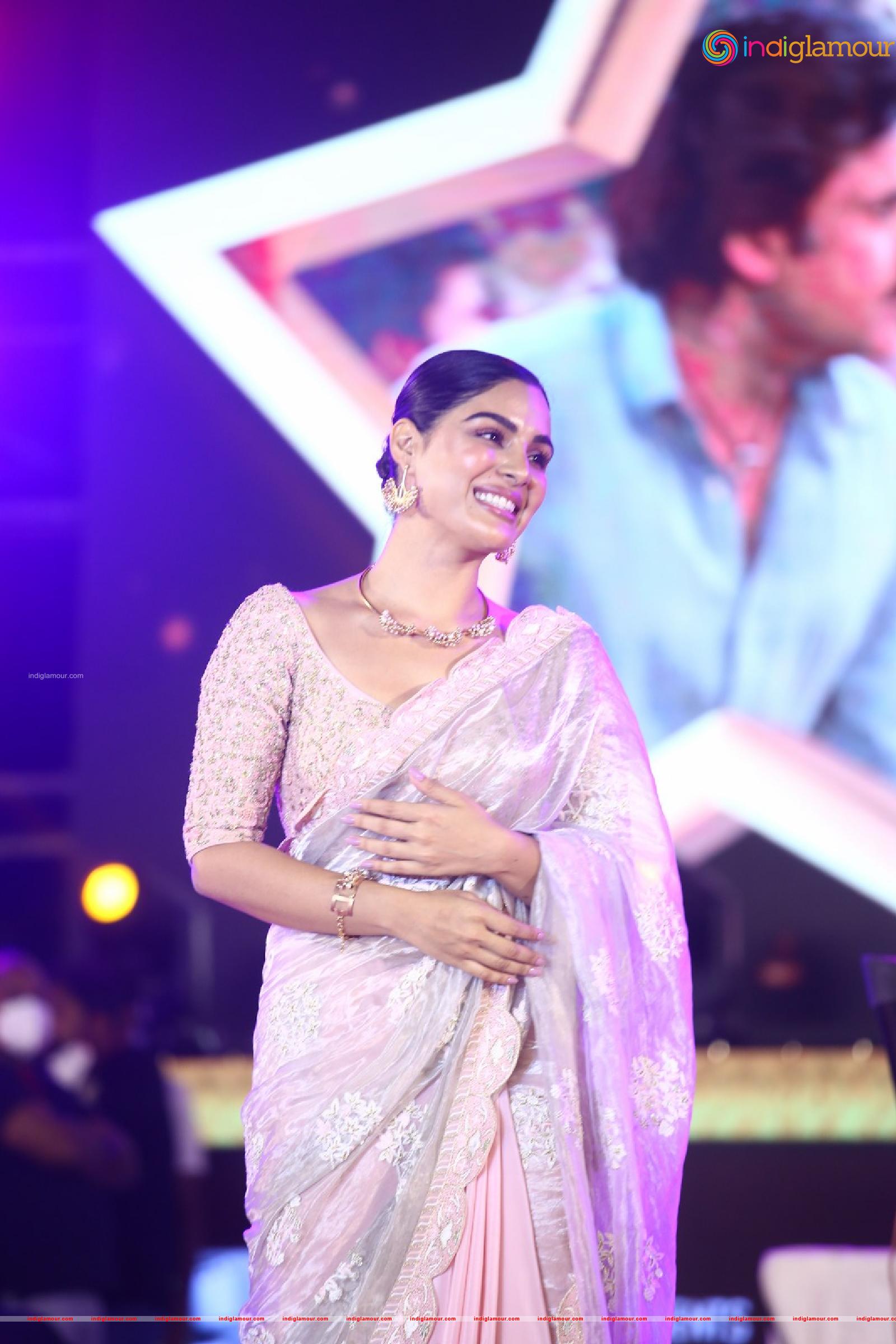 Samyuktha Menon Actress hd photo